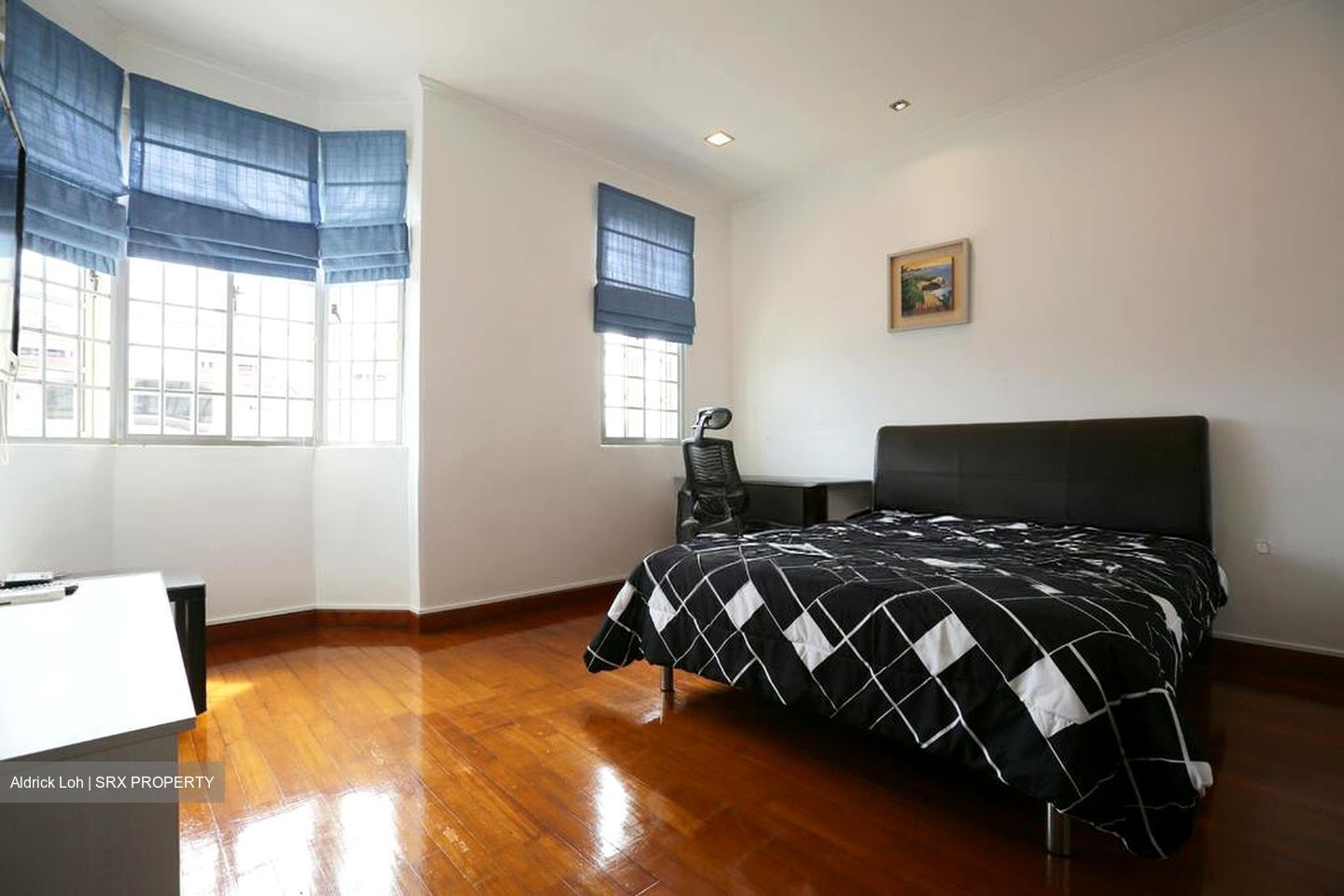 Mera Terrace (D16), Terrace #524954841